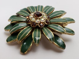 Vintage Enamel Rhinestone Flower Brooch Pin Green Gold-Tone Trim 1 5/8&quot; - £38.88 GBP