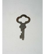 Key Vintage Flat Manufacturer Date Unknown - $204.85 MXN