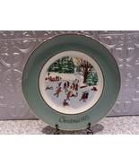Skaters on the Pond Christmas 1975 Avon Plate by Enoch Wedgwood w/o Box - $250.37 MXN Skaters on the Pond Christmas 1975 Avon Plate by Enoch Wedgwood w/o Box - $250.37 MXN