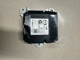 TG17-67-560 Mazda CX-9 BCM Body Control Module Computer w/o Anti-Theft Alarm image 15