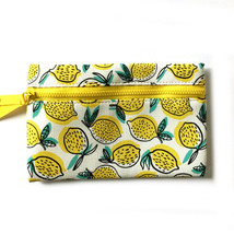 LEMON Print Makeup Bag - Cosmetics Case Lemons Ipsy - £10.57 GBP