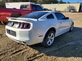 2014 Ford Mustang GT OEM Power Brake Booster With Master Cylinder dr33-2b195-... - $99.00