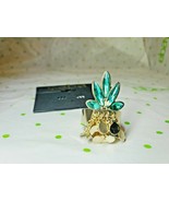 BEBE Women&#39;s Gold Tone Pineapple Shape Gemstone Fashion Ring Size 8.25 New - $22.48 CAD