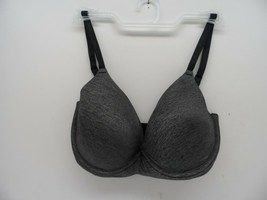 Adore Me Women&#39;s Solid Pattern Back Closure Bra 08016 Gray Black 32D - $180.65 MXN