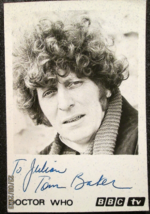 TOM BAKER: DR.WHO (DR.WHO) ORIGINAL HAND SIGN BBC TV AUTOGRAPH CARD (RARE) - $321.75