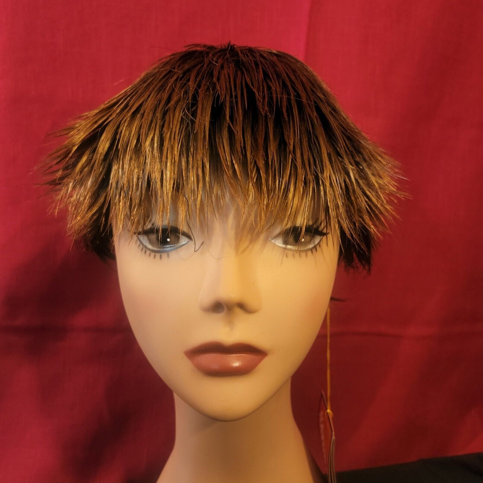 Wig Harlem 125 Style KA-CHI Color T1B/27 - $19.30