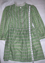 VTG GIRLS 70s Green Floral DRESS BY MISS QUALITY SIZE 10 LONG SLV  NO BELT - $24.74