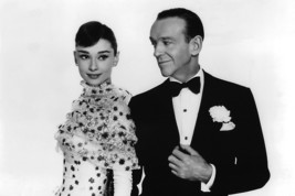 Audrey Hepburn and Fred Astaire in Funny Face 18x24 Poster - £18.95 GBP