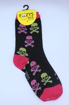 Foozys Socks - Kids Crew - Skulls - Size 6-8 1/2 - $6.79