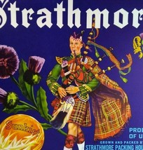 Strathmore Scottish Bagpipe Kilt Man Sunkist Orange Label Vintage Original 1930s - £7.09 GBP
