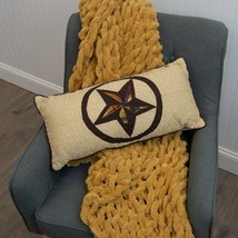 Texas Star Throw Pillow - 22 inch - £30.05 GBP