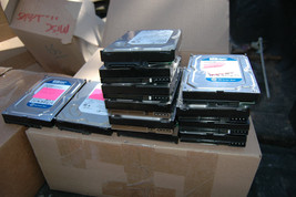 Lot of 31 Computer Hard Drives Scrap Gold Parts Recovery As IS Platinum - £102.70 GBP