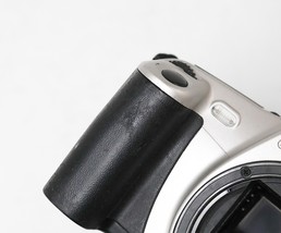 Canon EOS Rebel 2000 35mm Film Camera image 2