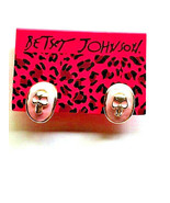 Betsey Johnson Pink Enamel Skull Face Punk Post Earrings - £10.22 GBP