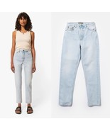NWT NUDIE JEANS BREEZY BRITT SUNDAY MOON LIGHT WASH JEANS - 26- MADE IN ... - $2,747.21 MXN