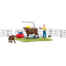 Schleich Farm World, Farm Animal Toys for Kids, Happy Cow Wash with Cow Toys and - £34.00 GBP