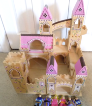 Melisa &amp; Doug Wooden Handcrafted Folding Princess Castle w/Figurines--FR... - £58.66 GBP