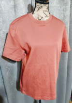 Men or Women Hugo Boss Crew Neck Cotton T-shirt Peach Colored RN73616 Me... - $13.55