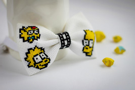 Cross Stitch Simpson Family Bow Tie, Embroidered Simpson Portrait - £19.93 GBP