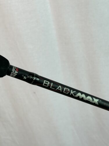 NICE Abu Garcia BLACK MAX 7'0" 1PC Graphite Medium - Heavy Action Casting Rod - £38.91 GBP