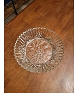 Pioneer Pattern Vintage Pressed Glass Fruit Bowl - $27.34 CAD