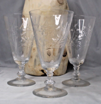 Fostoria Tall Water Wine Glassware Set of 3 Floral Vine Etching Pedestal - £24.77 GBP