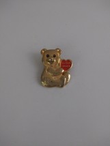 Vintage I Love Hugs Teddy Bear Gold Tone With Red Heart Lapel Hat Pin - £6.48 GBP