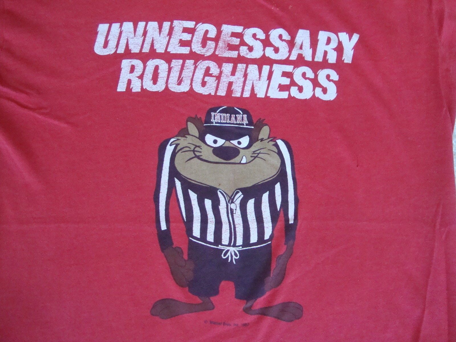 Vintage NCAA Indiana Hoosiers Loony Tunes Taz 1987 football Paper thin T shirt M - $19.84