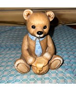 Homco Bear With A Honey Pot Figurine #1405 - $20.16 CAD