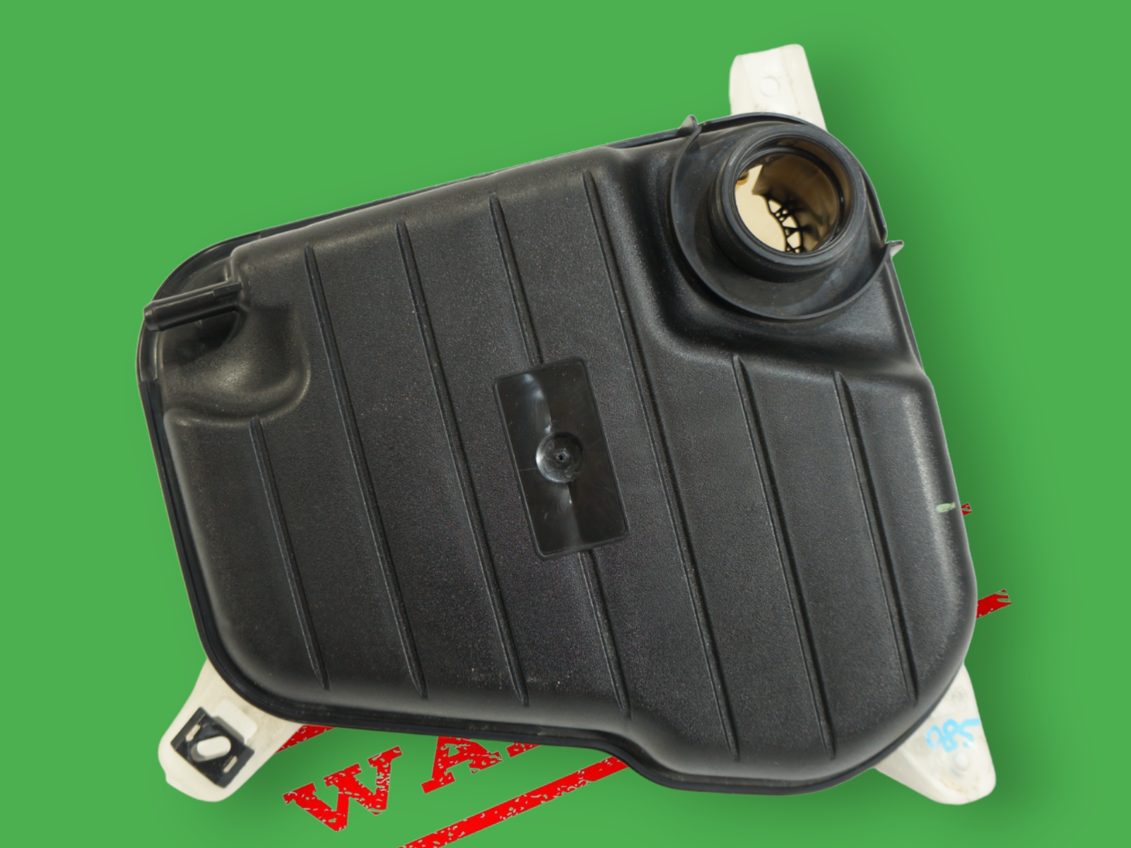 2010-2015 jaguar xf 5.0 x250 radiator coolant reservoir expansion tank 9... - $63.87