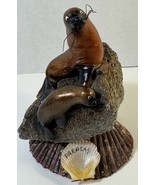 Paracas Peru Souvenir Seals On Rock And Sea Shells Hand Made - $17.91 CAD