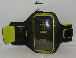 Belkin Easefit Sport Armband For Apple iPhone 4/4S Black / Limelight IPh... - $9.65