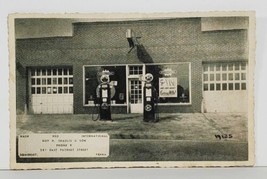 Somerset Penna Gas Station Roy Shaulis &amp; Son Sinclair Gas Pumps Postcard M16 - $29.95