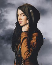 Ivana Baquero Signed Autographed &quot;The Shannara Chronicles&quot; Glossy 8x10 Photo - £63.94 GBP