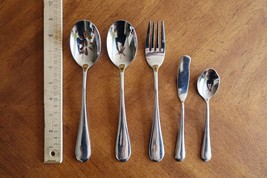 Lot 5 Oneida ICARUS Stainless Glossy Serving Spoon Pierced Solid Meat Fo... - $353.86 MXN