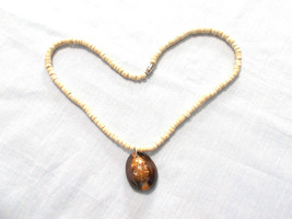 Brown Cowrie Shell Pendant 17 Inch Natural Tan Cream Wood Coco Bead Necklace - £4.77 GBP