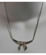 Vintage Avon Silver-tone Bow/Ribbon Necklace - $13.85