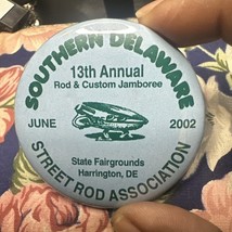 2002 Harrington DE Street Rod Car Auto Show Southern Delaware Pin Pinbac... - $397.66 MXN