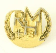 Vintage Lapel Service Pin Roanoke Memorial Hospital Three Year Gold Tone Metal - £7.35 GBP