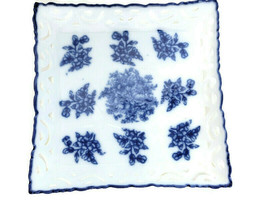 Lovely Porcelain Lace Cut Trinket Coin Candy Nut Dish Blue White Flower ... - £21.23 GBP