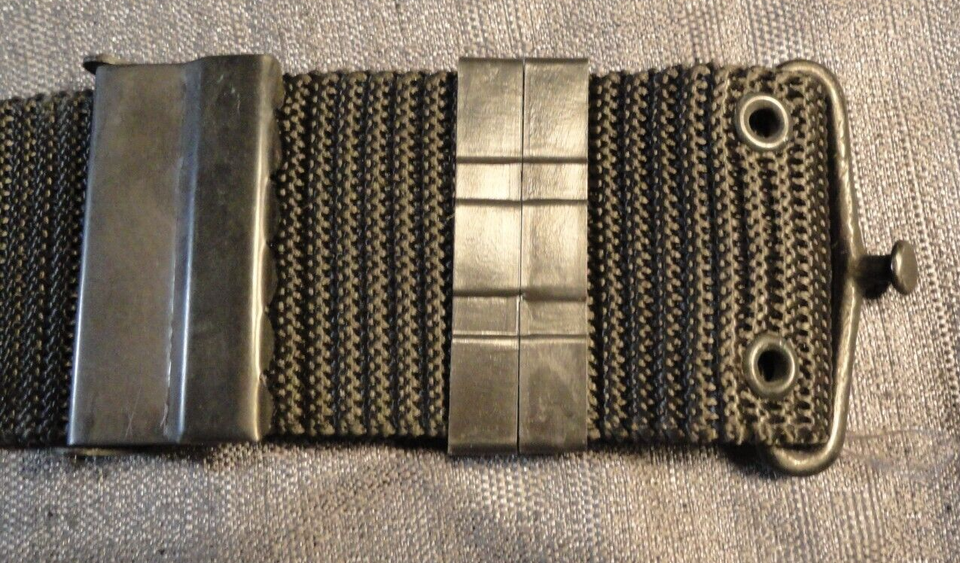 ORIGINAL VIETNAM WAR ERA BLACK PISTOL BELT BLACK OPERATIONS WEB BELT LAR... - $25.53