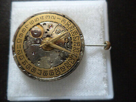 Genuine Swiss 2892-2 , 21 Jewels, R.W With Date Wheel, Hands, Stem &amp; Crown. - £66.17 GBP