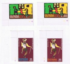 Stamps Guyana Christmas 1971 MLH - $1.45