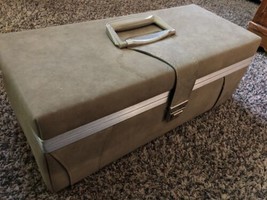 VTG  8 TRACK CARRYING CARRIER CASE &amp; 20 TAPES HOLDS 24 TAPES TAN ULTRASUEDE - £19.55 GBP
