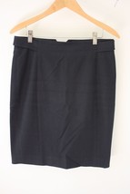 Club Monaco 8 Black Cotton Stretch Twill Skirt Straight Pencil Strap Detail - $17.10