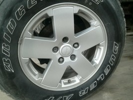 Wheel 18x7-1/2 5 Spoke Painted Fits 07-12 WRANGLER 104830342 - $63.45