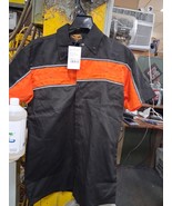 Milwaukee Men&#39;s Sz S Black and Orange Button Up Heavy-Duty Work Shirt 51... - $415.52 MXN
