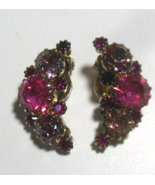 Vintage Signed Weiss Pink &amp; Clear Prong-set Rhinestone Clip-on Earrings ... - $48.07 CAD