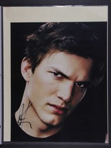 Ashton Kutcher Signed Autographed Glossy 8x10 Photo - £27.02 GBP