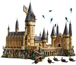 LEGO Harry Potter Hogwarts Castle 71043 Building Kit (6020 Pieces) - £359.28 GBP